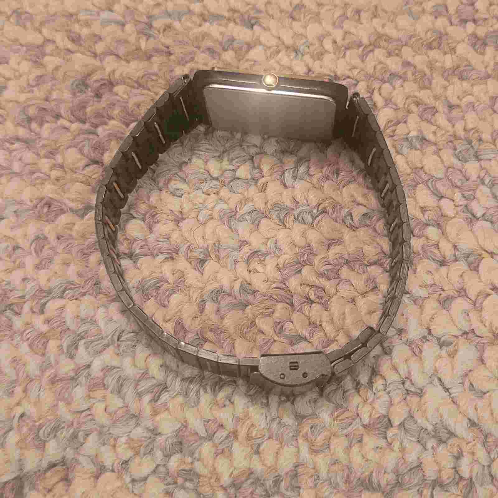 Vintage Phasar Quartz Watch Y101-5400 Men Gold Tone Black Rectangle