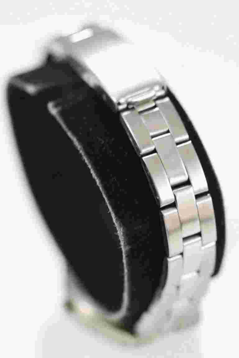 Watch it Women Watch Stainless Steel Silver Water Res 24hr White Battery Quartz