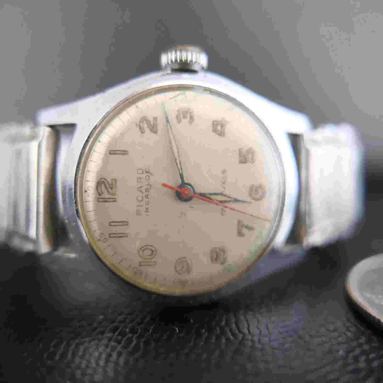 Vintage Picard 17 Jewels Incabloc Water-Resistant Mens Watch Automatic Running !