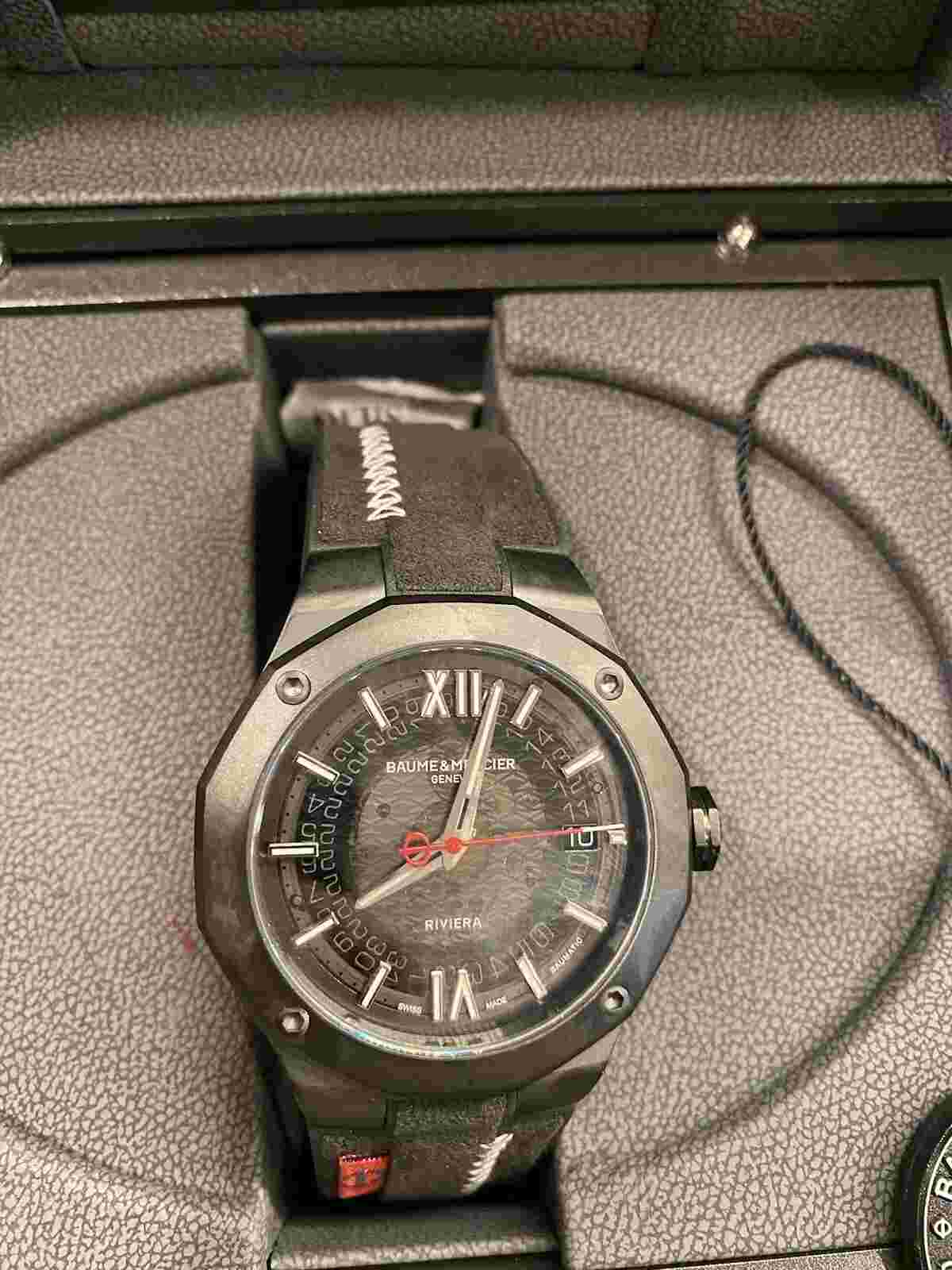 Baume & Mercier Mens Watch Riviera