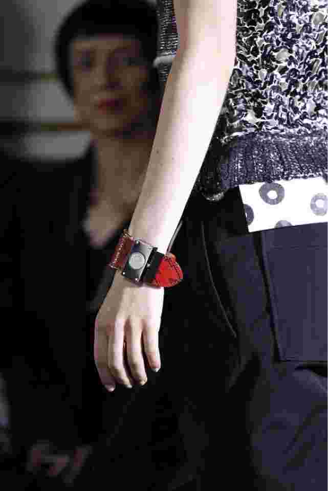 Balenciaga Analog Quartz Women 2011 Nicola Montre Grey Limited Edition 1000 Piec