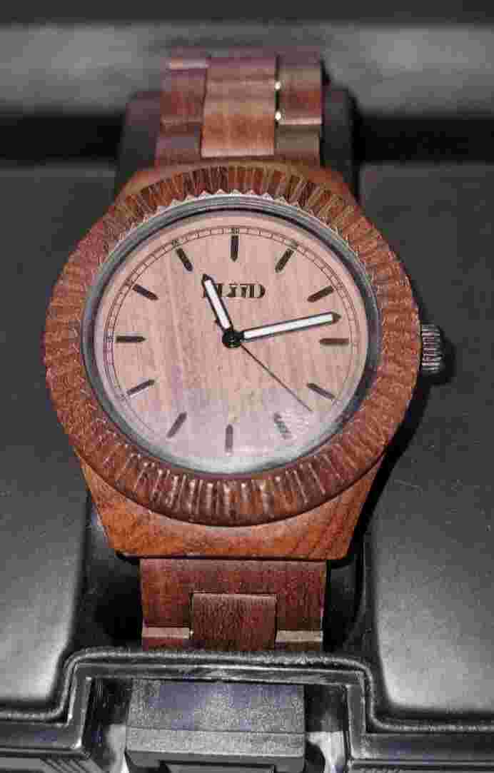FLUD Men's Watch Wood Grain (Faux Wood) New In Box