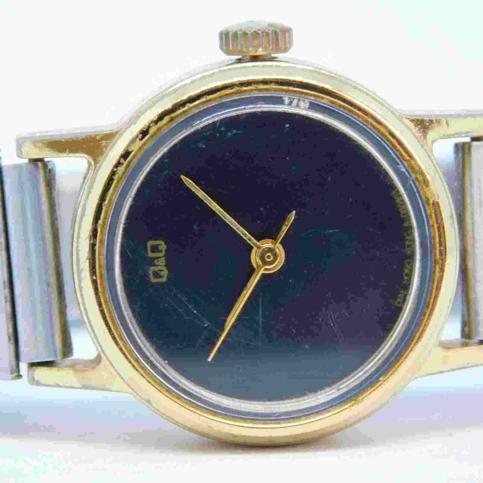 Q&Q Two Tone Wind-up Analog Women's Watch Sz. 5 3/4"