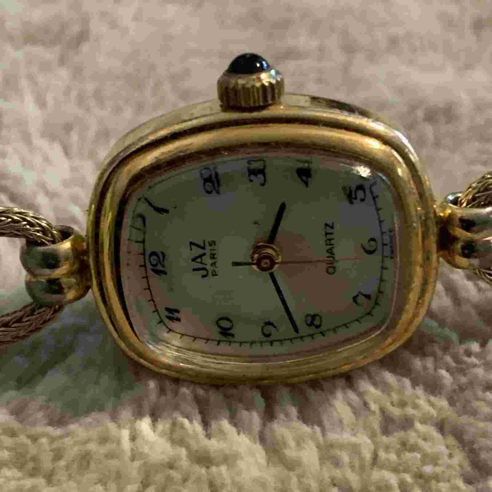 VTG OVAL JAZ PARIS FRANCE Ladies Watch 6 3/4” Mash Band Gold Tone R1 D45 3 Mop D