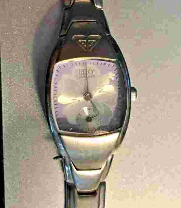 Roxy Watch Women Hibiscus Flower Light Purple Lavender Background, NOT Running