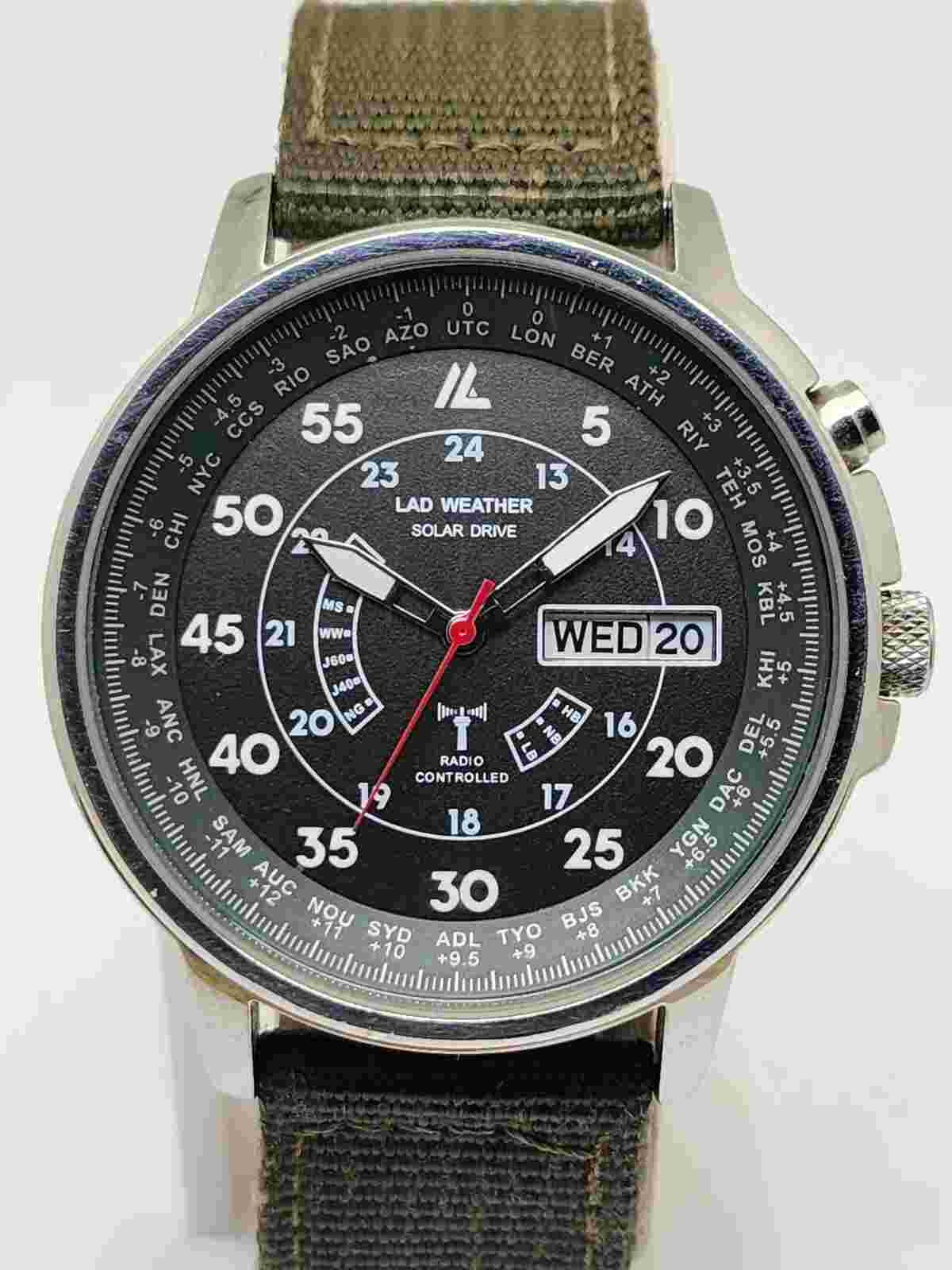 Lad Weather Watch Men Silver Tone black Dial Solar Radio Daydate 45mm Round Runs