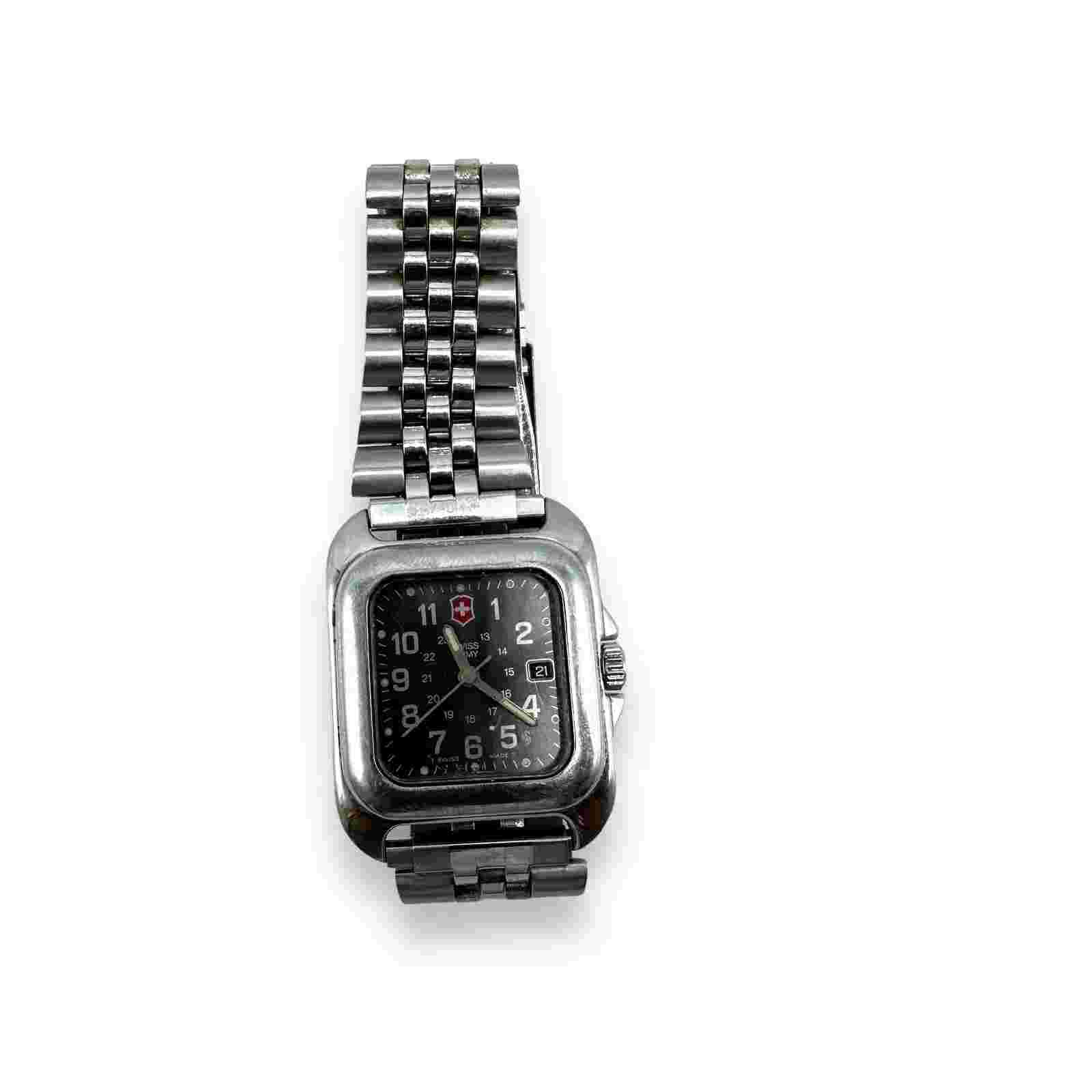 SWISS ARMY Rare ClaSSiC 30mm SQUARE Polished OFFICERS 1884 Electric BLUE Dial EX