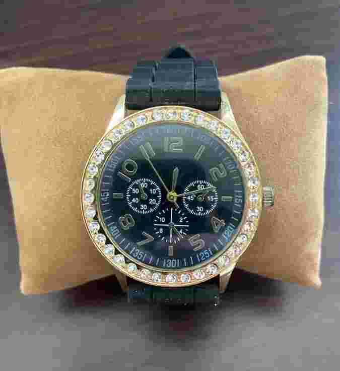 Darice Watch Women’s Gem Set Gold Tone Bezel Black Rubber Band New Battery