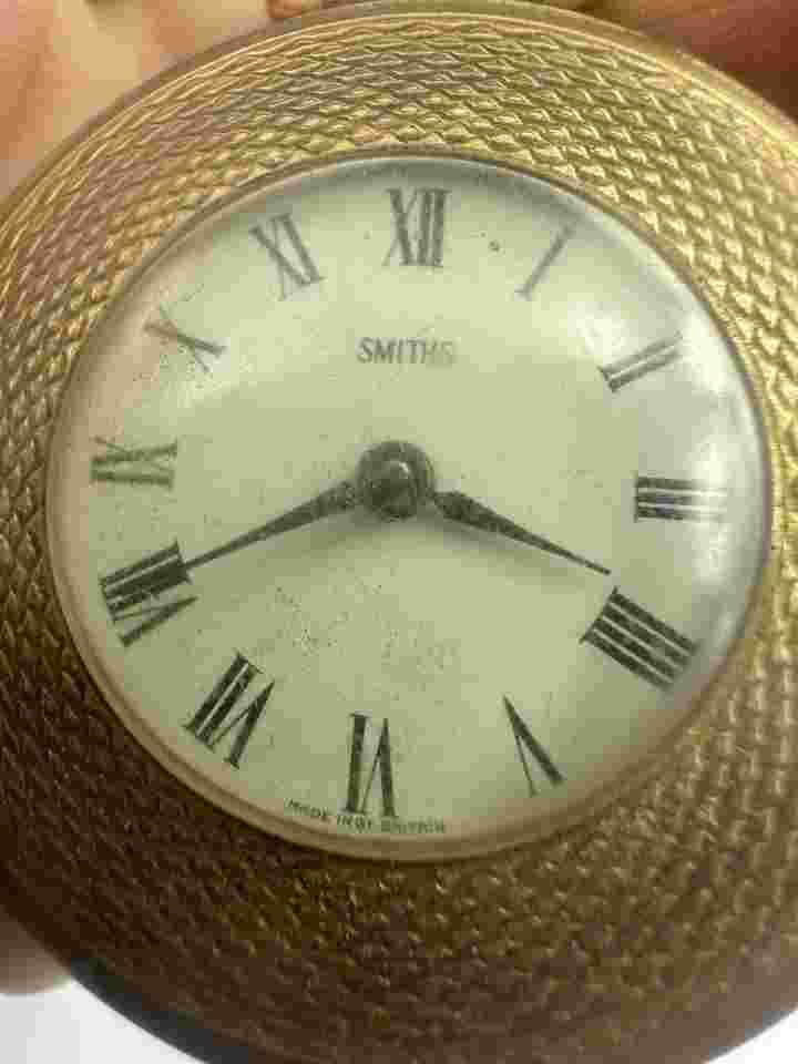 Yellow METAL Smiths CASED CYLINDER POCKET WATCH Available Worldwide