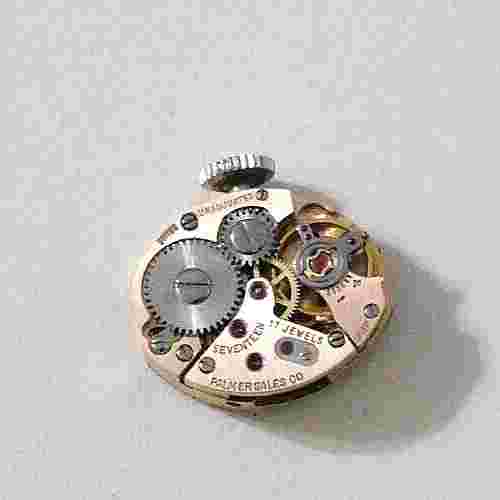 LADIES JAQUET GIRARD WRIST WATCH-17 JEWEL- FOR PARTS OR RESTORATION