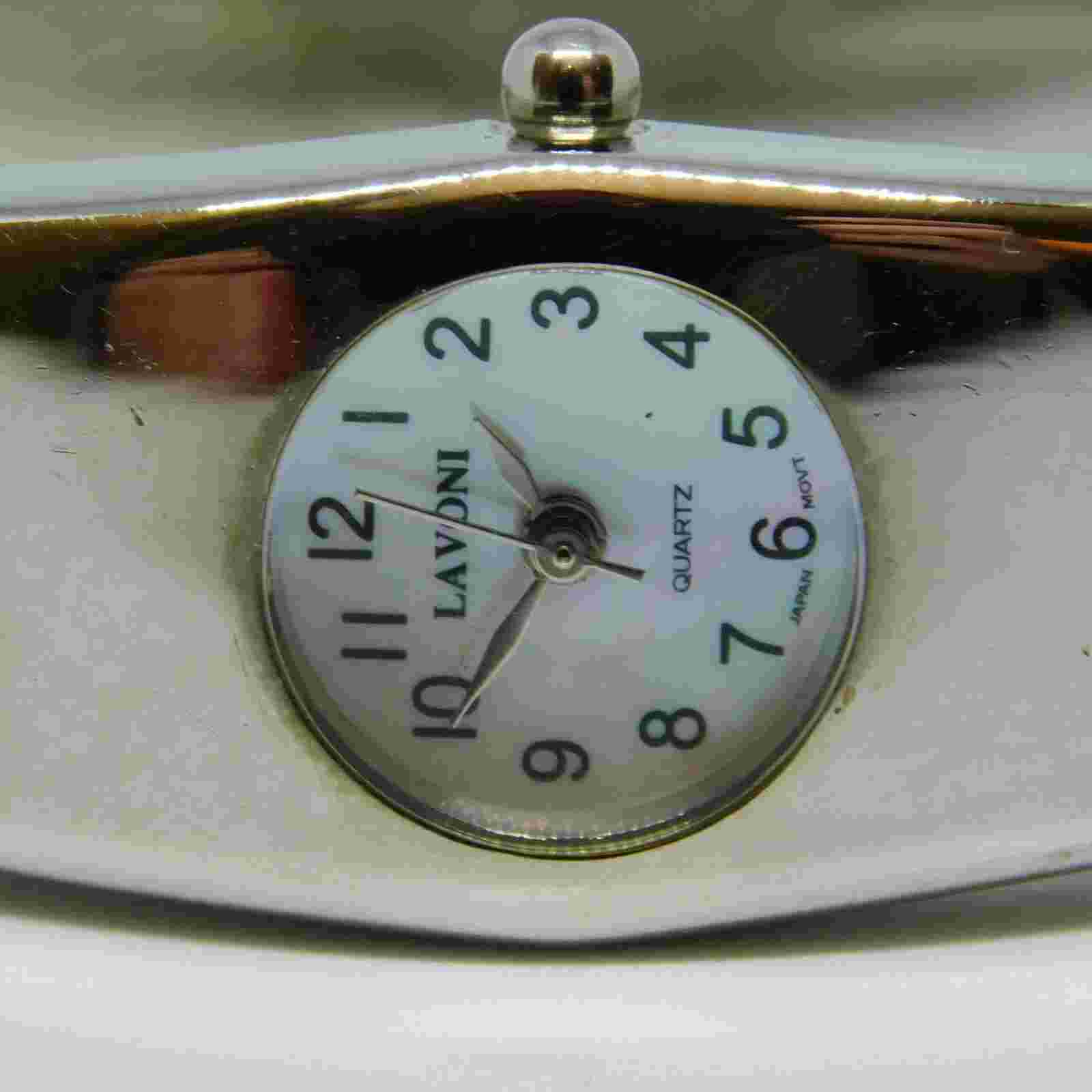 LAVONI Mother of Pearl Dial Silver Tone Quartz Analog Women's Watch New Battery