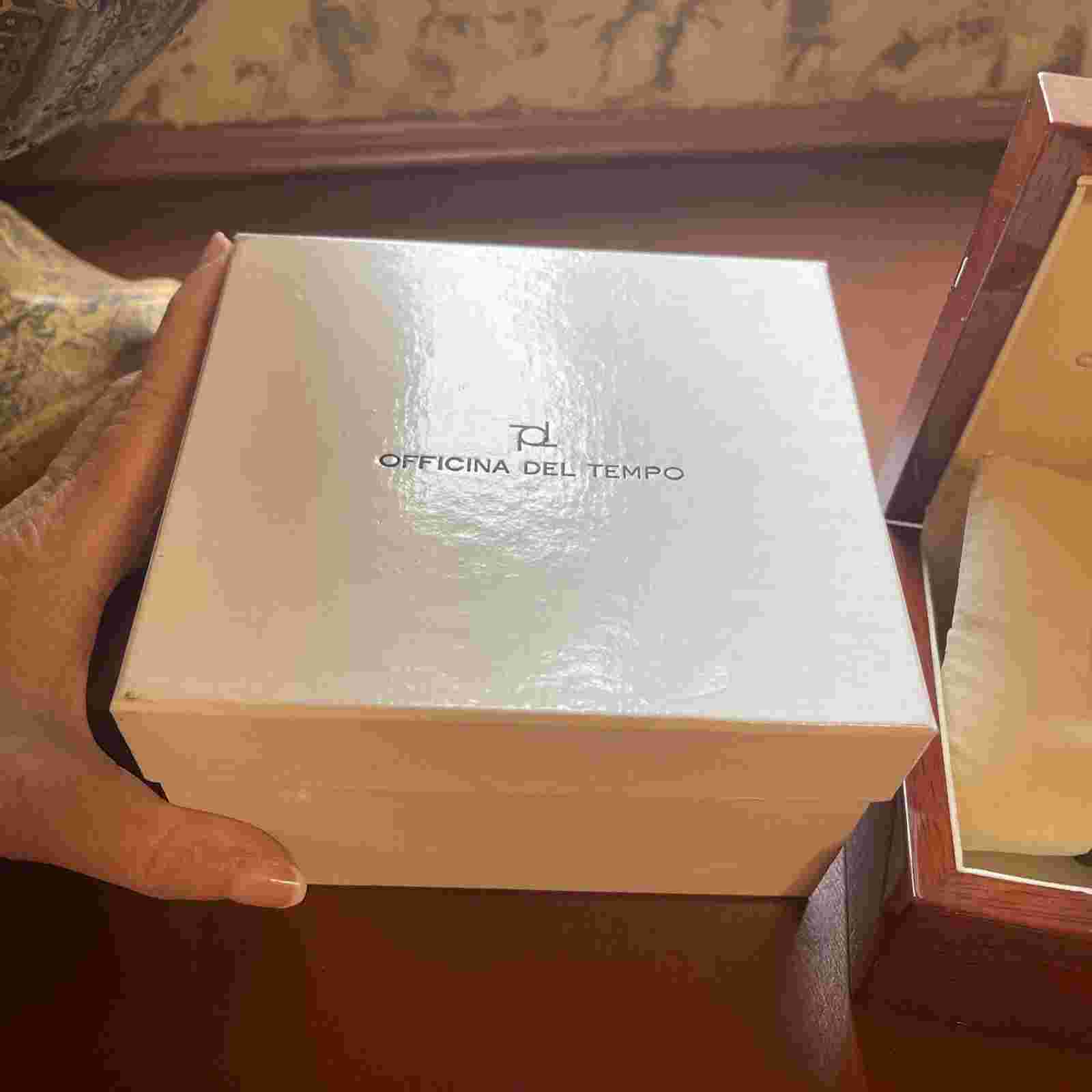 Vintage Officina Del Tempo Marrakech Quartz, Brown, Wood Box & Papers included