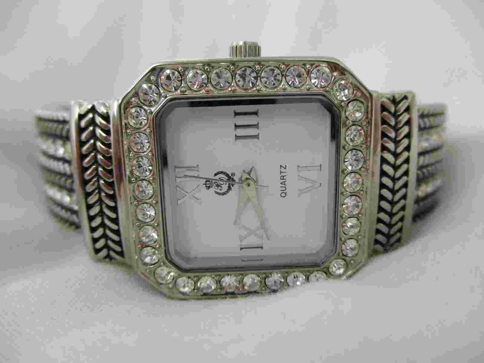 Premier Designs Silver Toned Women's Classy Cuff Band Wristwatch