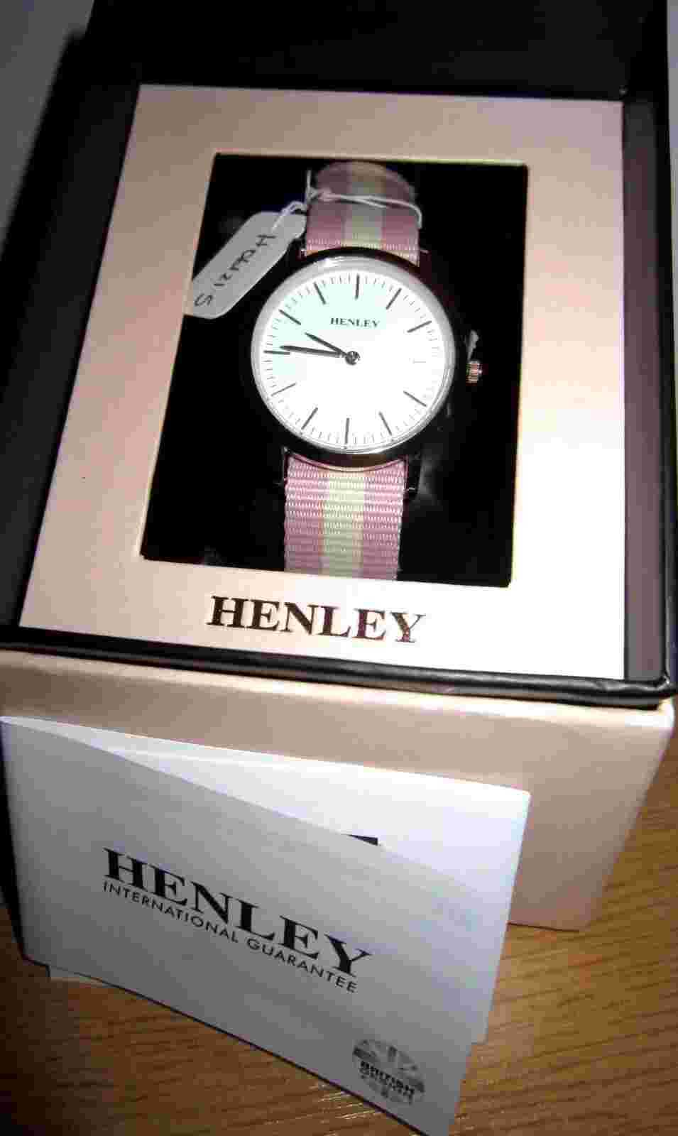 HENLEY ~ PINK/WHITE ~ LADIES WATCH ~ NEW/OLD STOCK