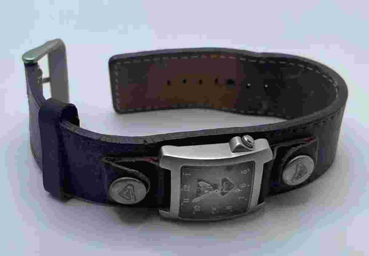 Roxy Womens Watch Date Brown Leather Bund Strap 24mm Case Quartz Three Hands