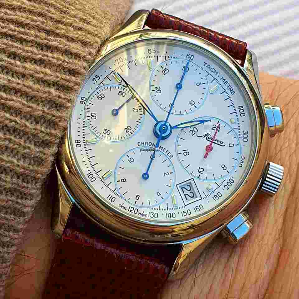 Minerva
A241 GMT CHRONOMETRE RARE CHRONOGRAPH TRI COMPAX UNIVERSAL GENEVE STYLE