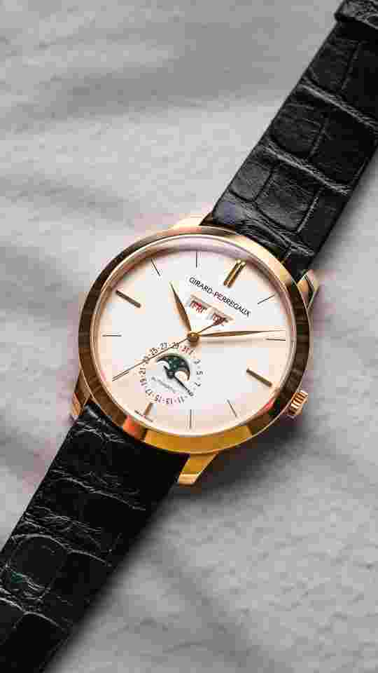Girard Perregaux 1966 Classic Elegance Full Calendar 40mm Moon Dial