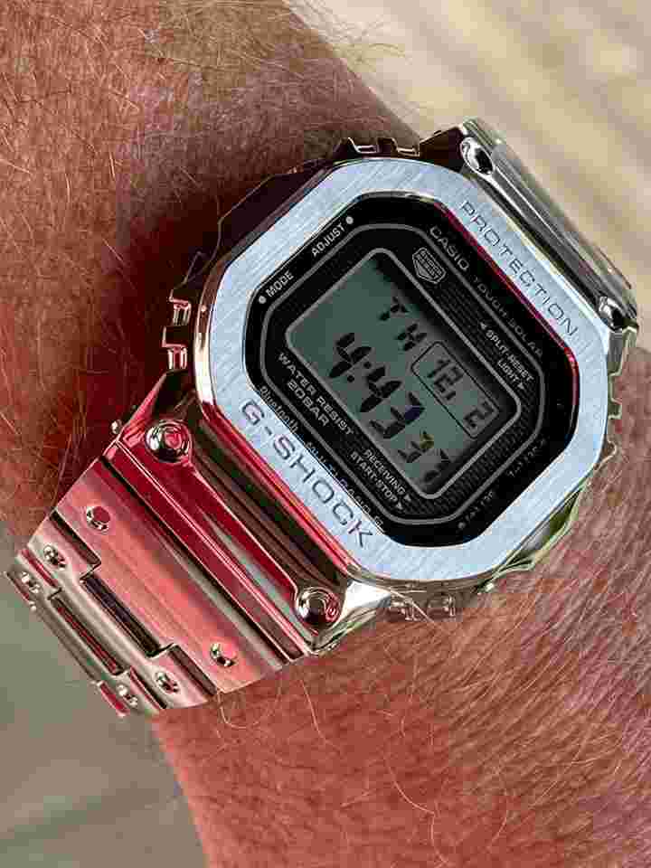 Casio G-Shock
Full Metal GMW-B5000D