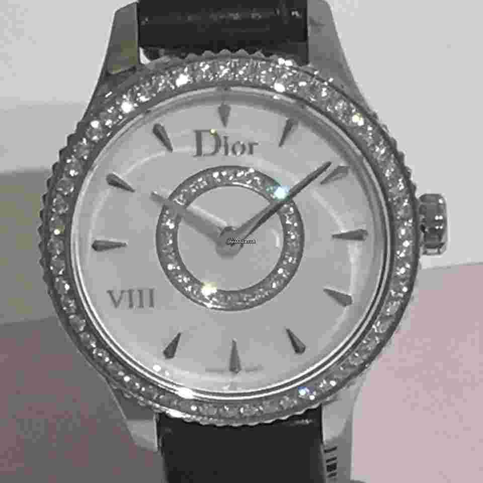 Dior
VII