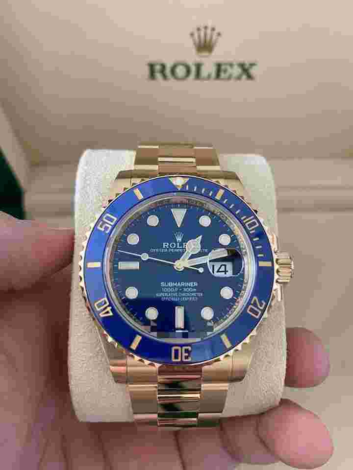 Rolex Submariner Date
Yellow Gold Submariner Date 41mm Blue Dial 126618LB New 2023