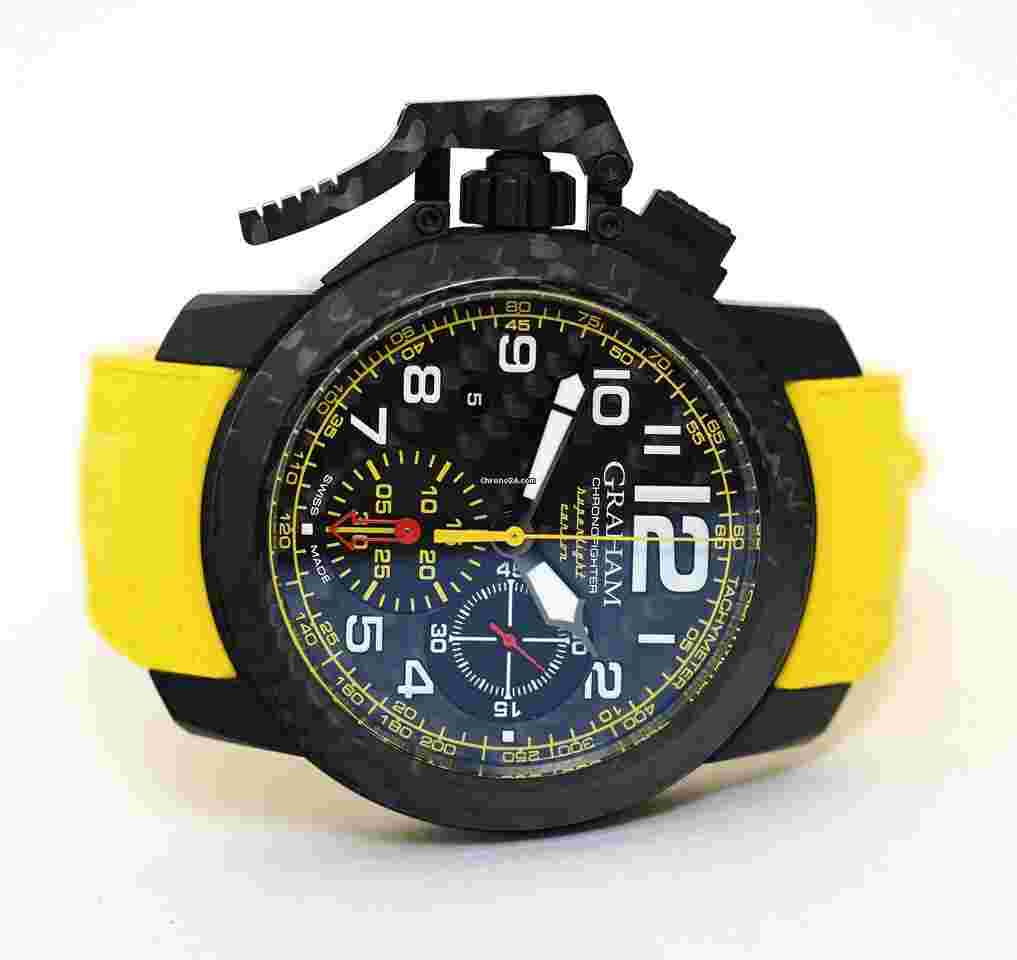 Graham Chronofighter Oversize
2CCBK.B15A.K103K
