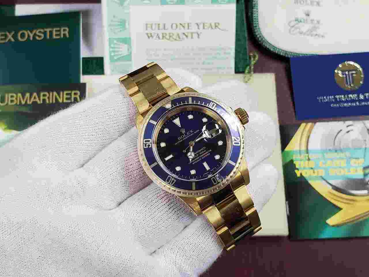 Rolex Oyster Perpetual Submariner Date 300M Blue Purple Dial 18k Solid Gold 16618 UNPOLISHED 1 Owner Full Set