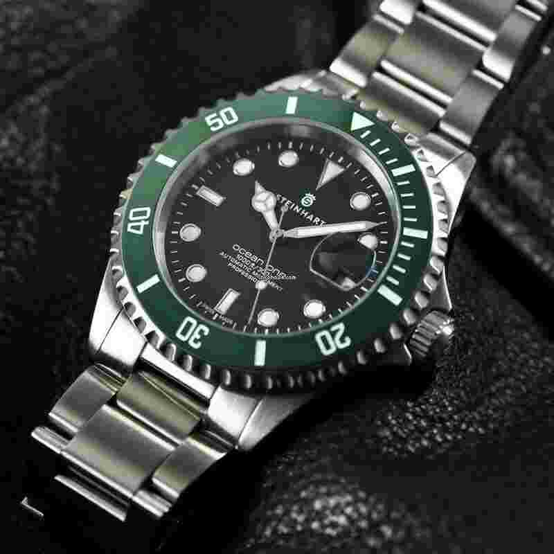 Steinhart Ocean 1
One Green Ceramic Swiss Automatic Diver Watch 103-1031