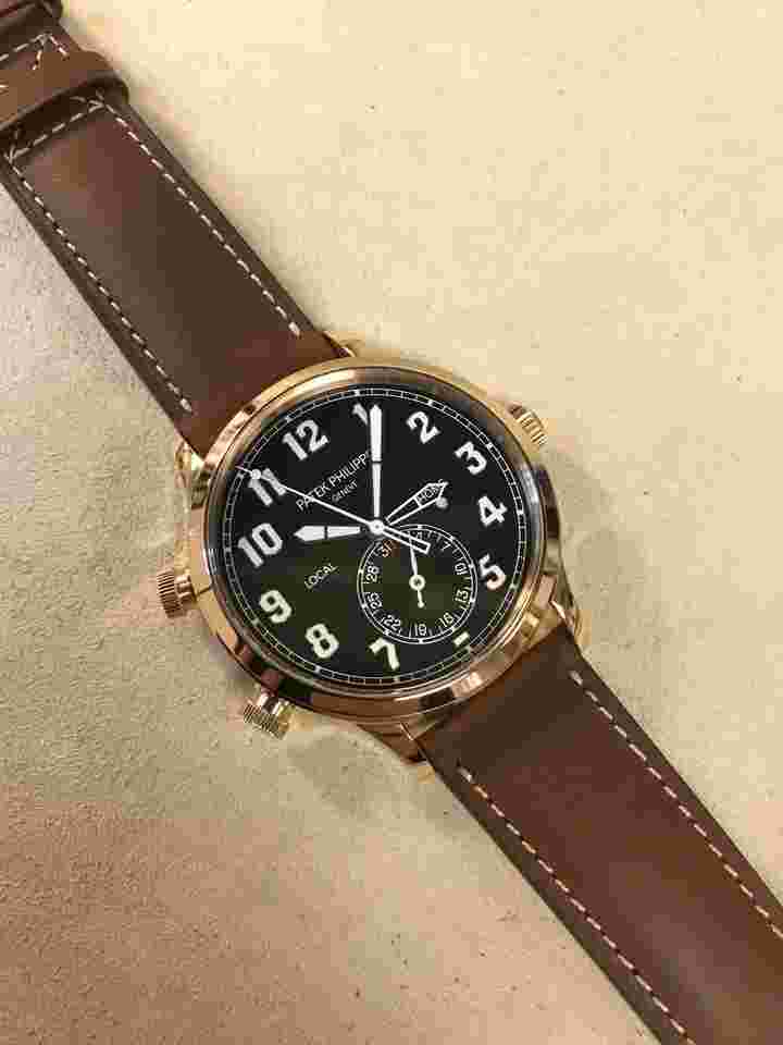 Patek Philippe Calatrava
NEW 2024 Calatrava Pilot Travel Time 5524R-001