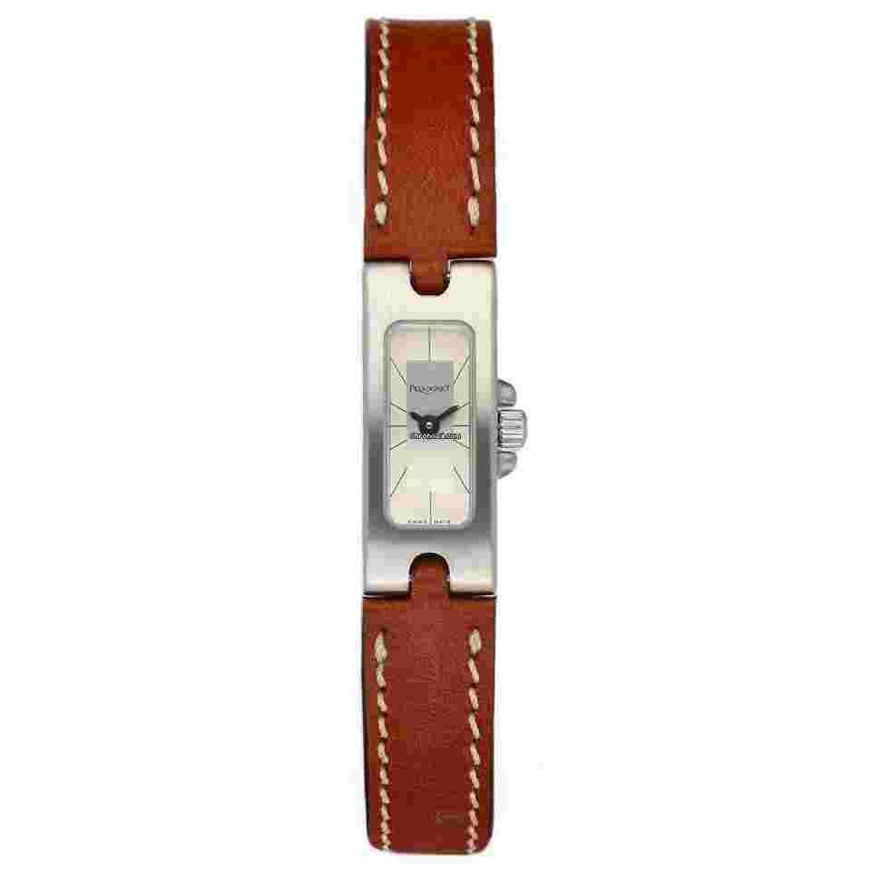 Pequignet
036 Petite Rectangle 10.5mm Brown Leather Steel Quartz Women's Watch