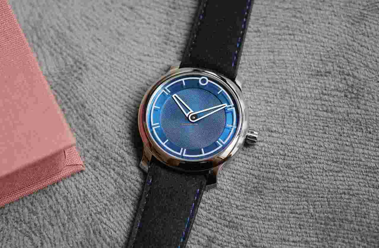 Ming
                           
                                 Blue 17.09