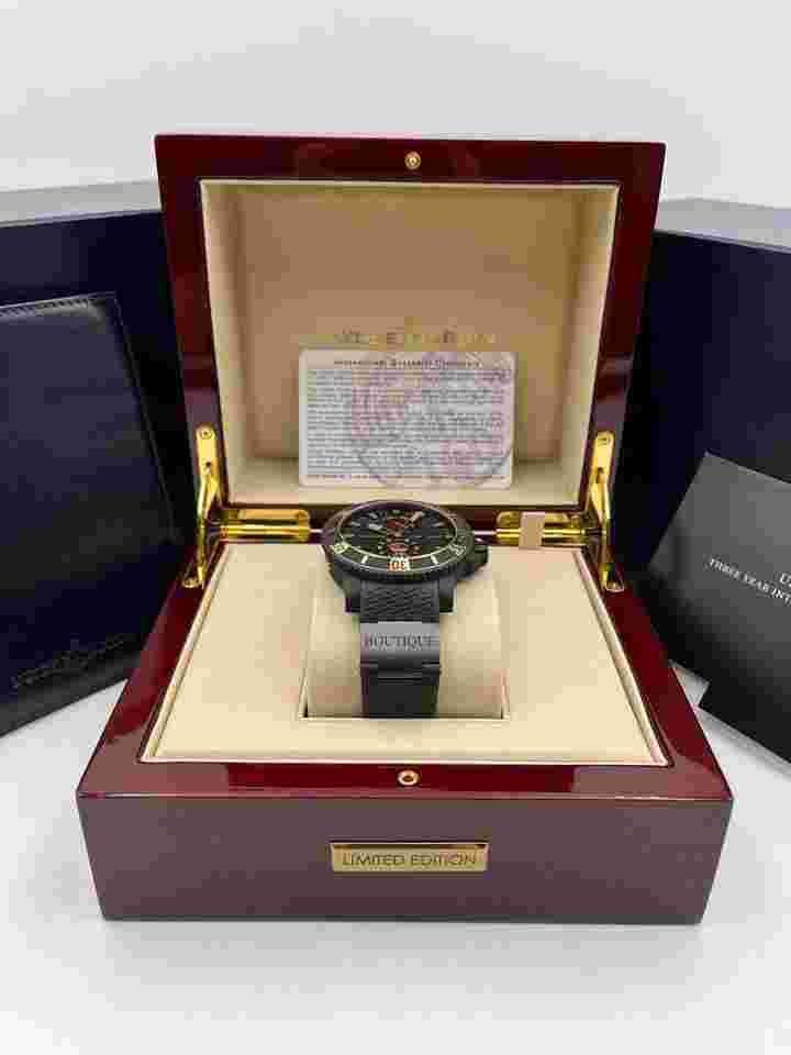 Ulysse Nardin Maxi Marine Diver
Limited Edition 263-95LE Box & Papers