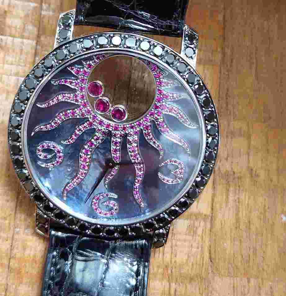 Chopard Happy Diamonds
Sun 207470-1009 18K White Gold 40mm Black Diamond Ladies Watch NEW UNWORN