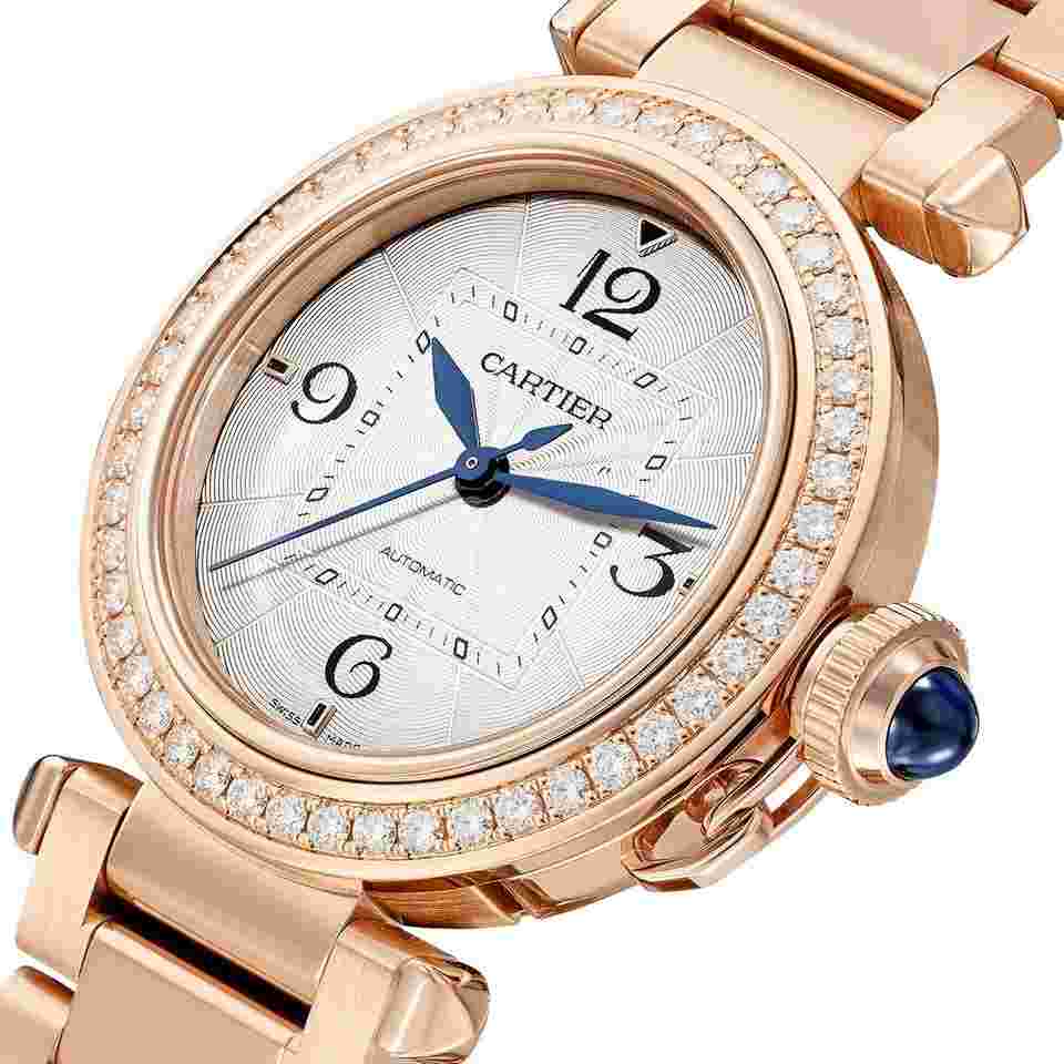 Cartier Pasha
35mm