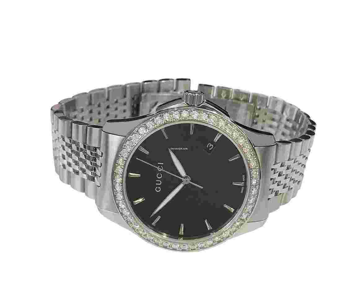 Gucci G-Timeless
YA126402 Timeless