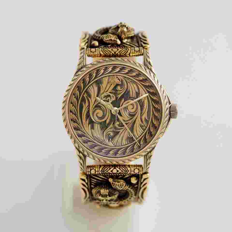 Gucci
                           
                                 126.4 Handmade carving