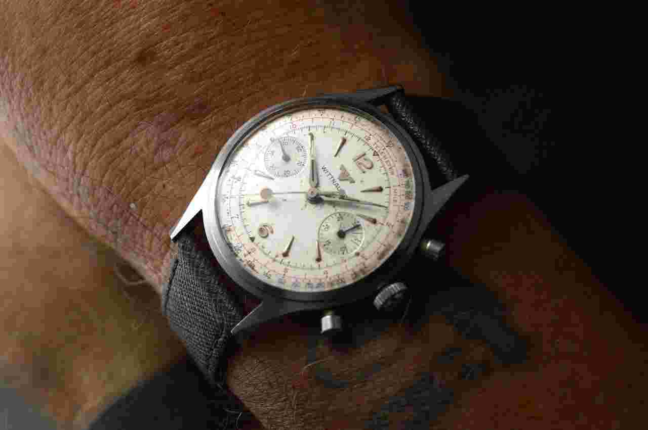Wittnauer Men's Vintage Stainless Steel Chronograph 35,5mm Venus 188 Round Pushers Original Dial
