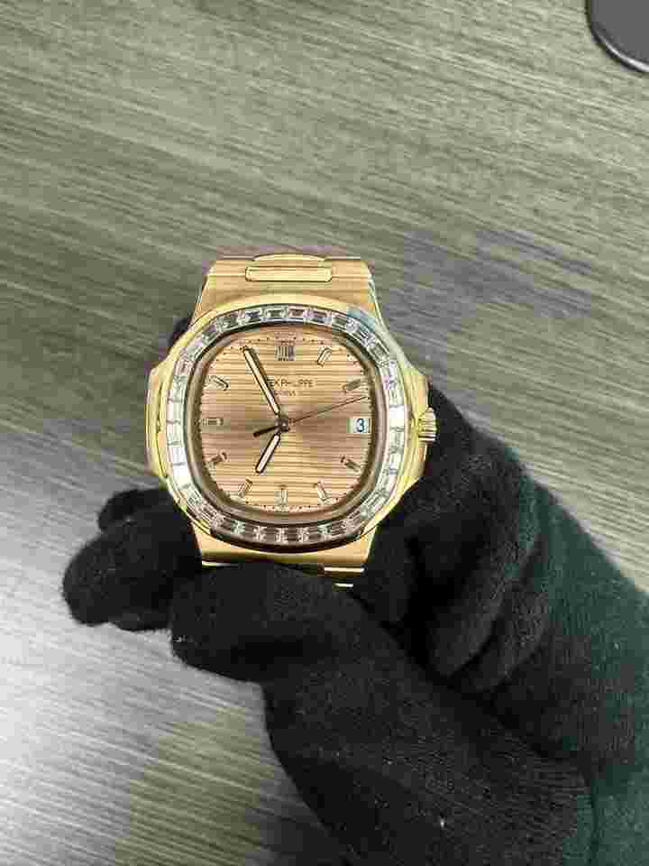 Patek Philippe Nautilus
5723/1R Nautilus Factory Baguette Diamonds