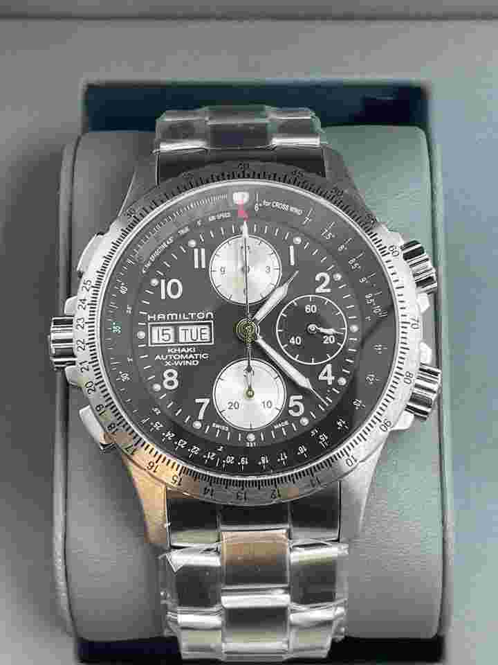 Hamilton Khaki X-Wind
Black Dial Stainless Steel Watch day date automatic chronograph H77616133