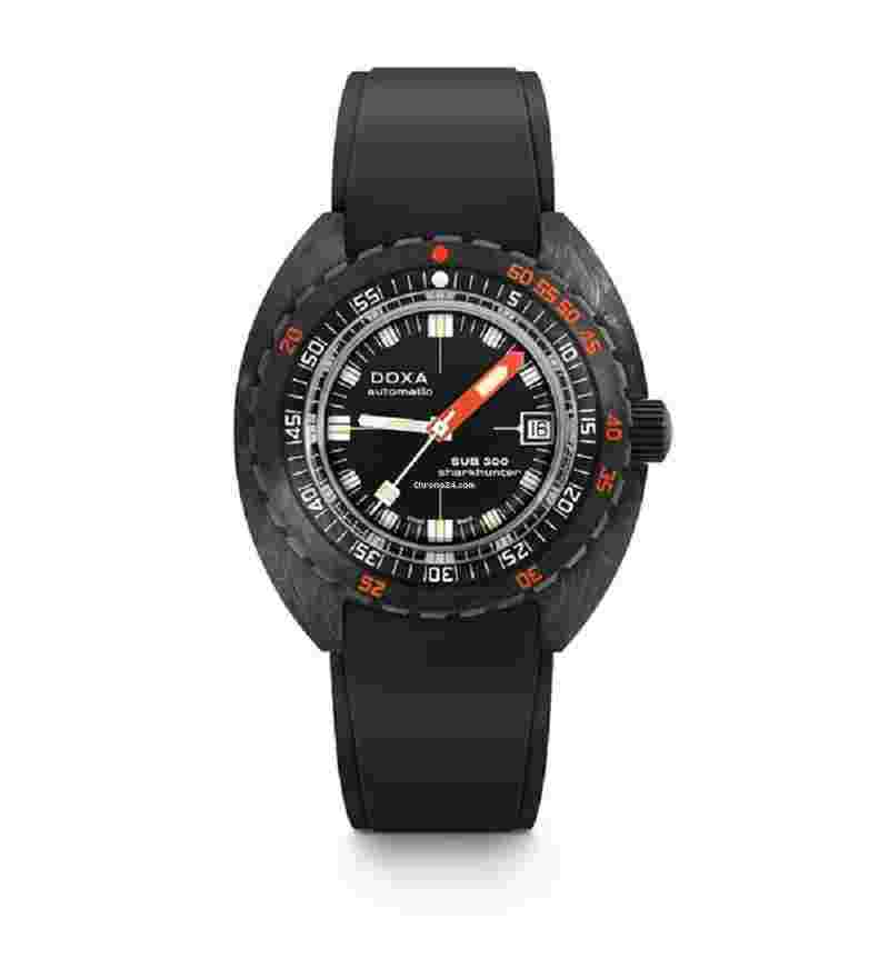Doxa Sub
300 Carbon Sharkhunter Men's Watch 822.70.101.20