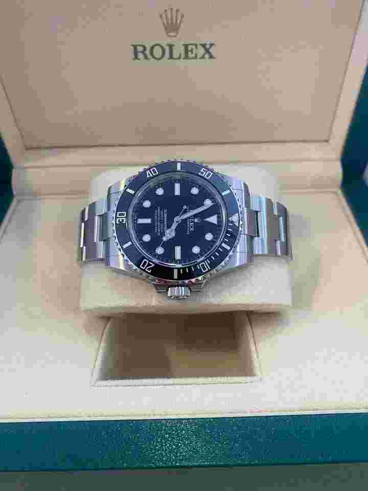 NEW Rolex Submariner NoDate - 124060 - 2023