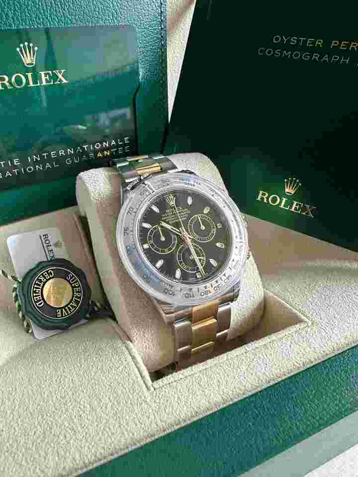 Rolex Daytona
116503 Black Dial DISCONTINUED Two Tone Yellow Gold - UNWORN 2023