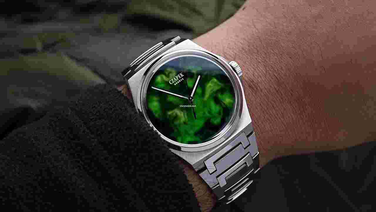 Czapek
Green Dial Limited to 10 Pieces