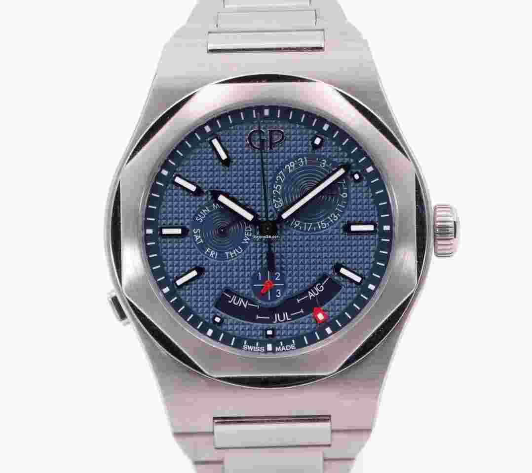 Girard Perregaux Laureato
Perpetual Calendar 81035-11-431-11A BOX & PAPERS