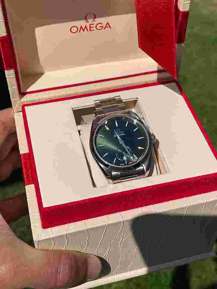 Omega Seamaster Aqua Terra 150m Co-axial Master Small Seconds Montre Omega automatique 38mm full set coffret et facture.