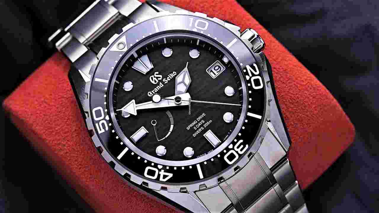 Grand Seiko Evolution 9 Collection
Titanium