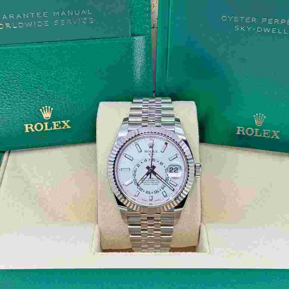 Rolex Sky-Dweller
DISCONTINUED Mint 2022 42mm White Dial Jubilee 326934-0002