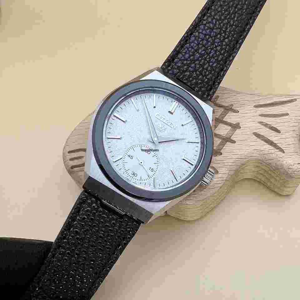 Citizen
                           
                                 The CITIZENCaliber 0200 limited edition Watch NEW NC0207-07A