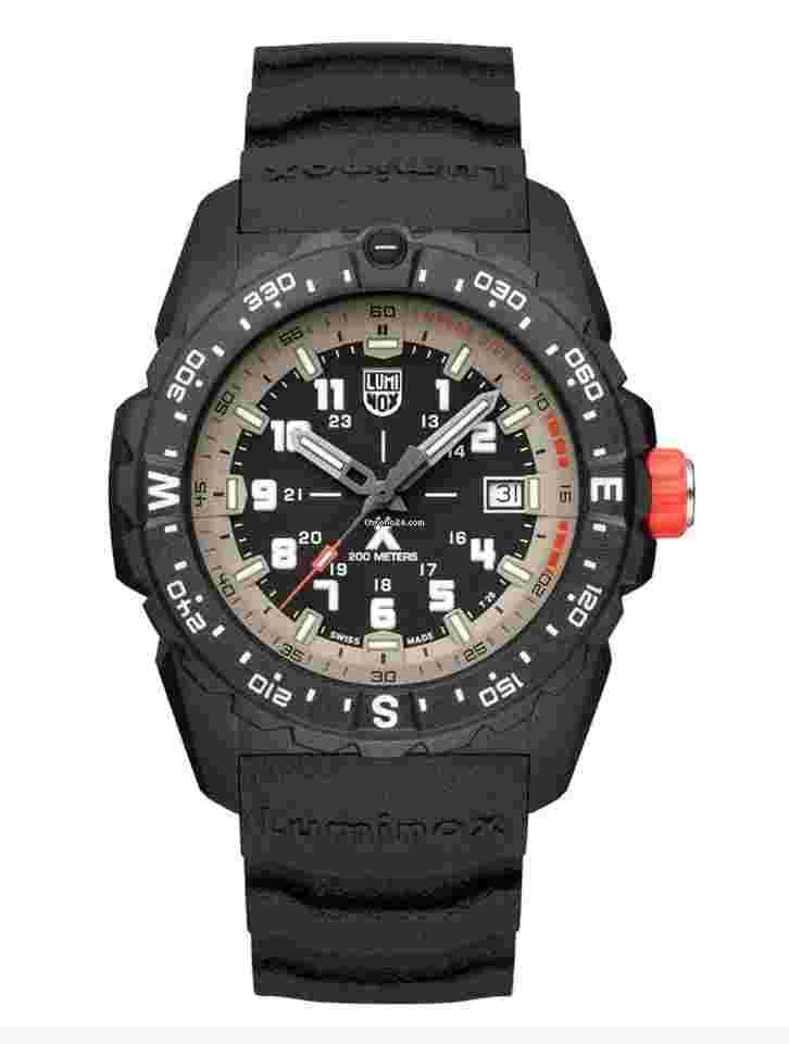 Luminox
XB.3731 Bear Grylls Survival Mountain Beige Rubber 43 mm Men's Watch