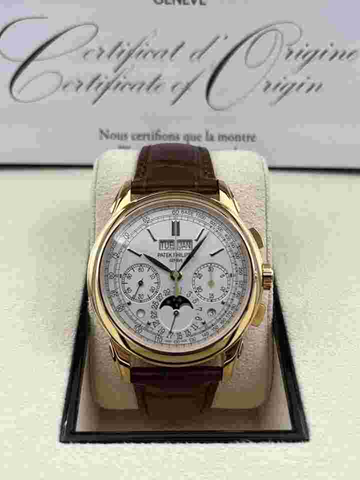 Patek Philippe Perpetual Calendar Chronograph
Grand Complications Perpetual Calendar Yellow Gold Leather Strap 5270J Unworn 2023