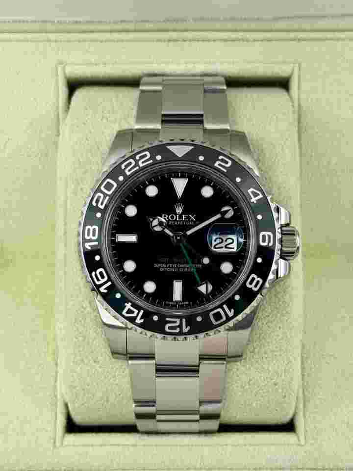 Rolex GMT-Master II
2012 GMT-Master II 40mm 116710LN Stainless Steel Black Dial